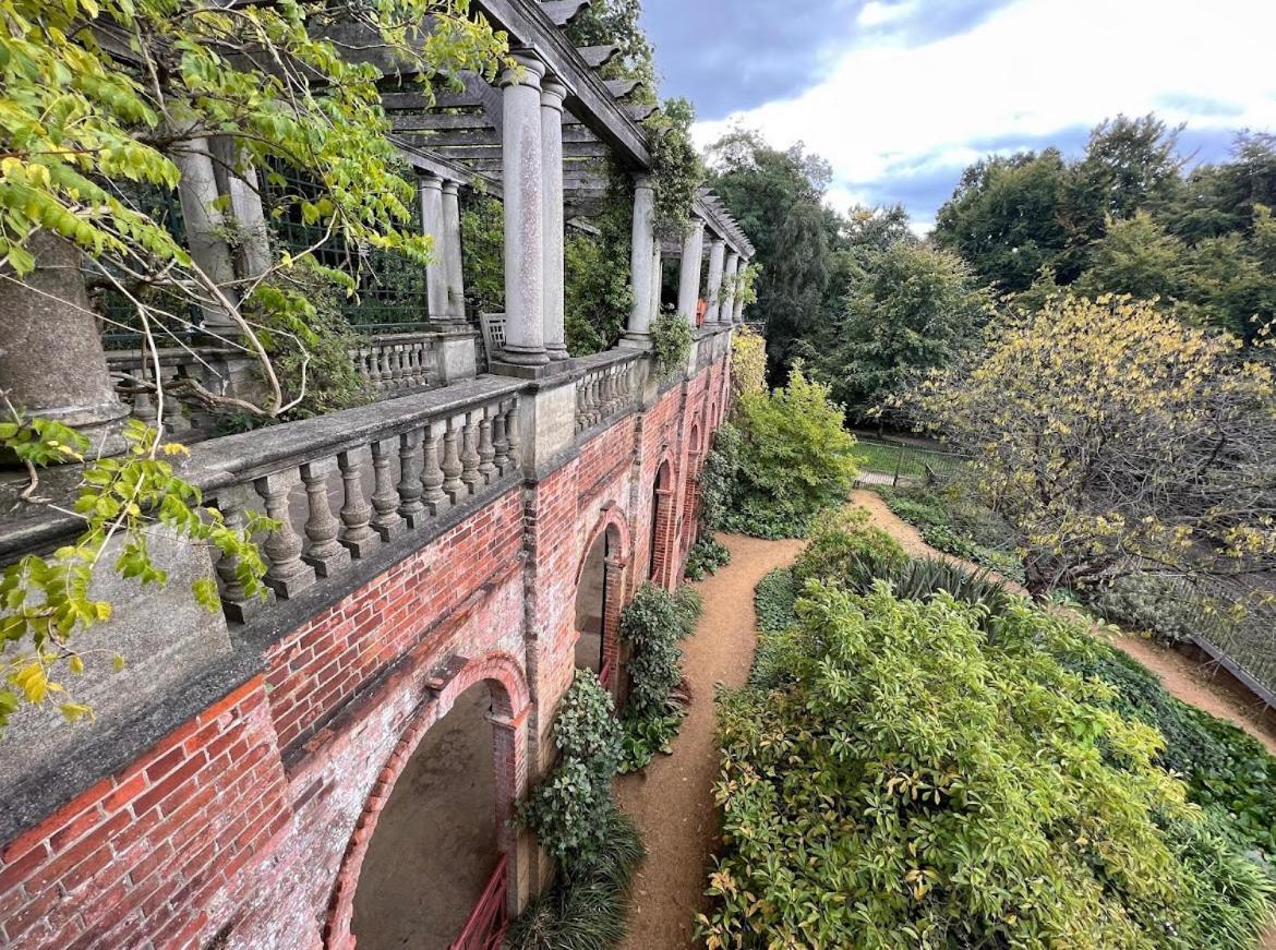 Hampstead Opulence Apartment - Luxurious Split Level Property ロンドン エクステリア 写真