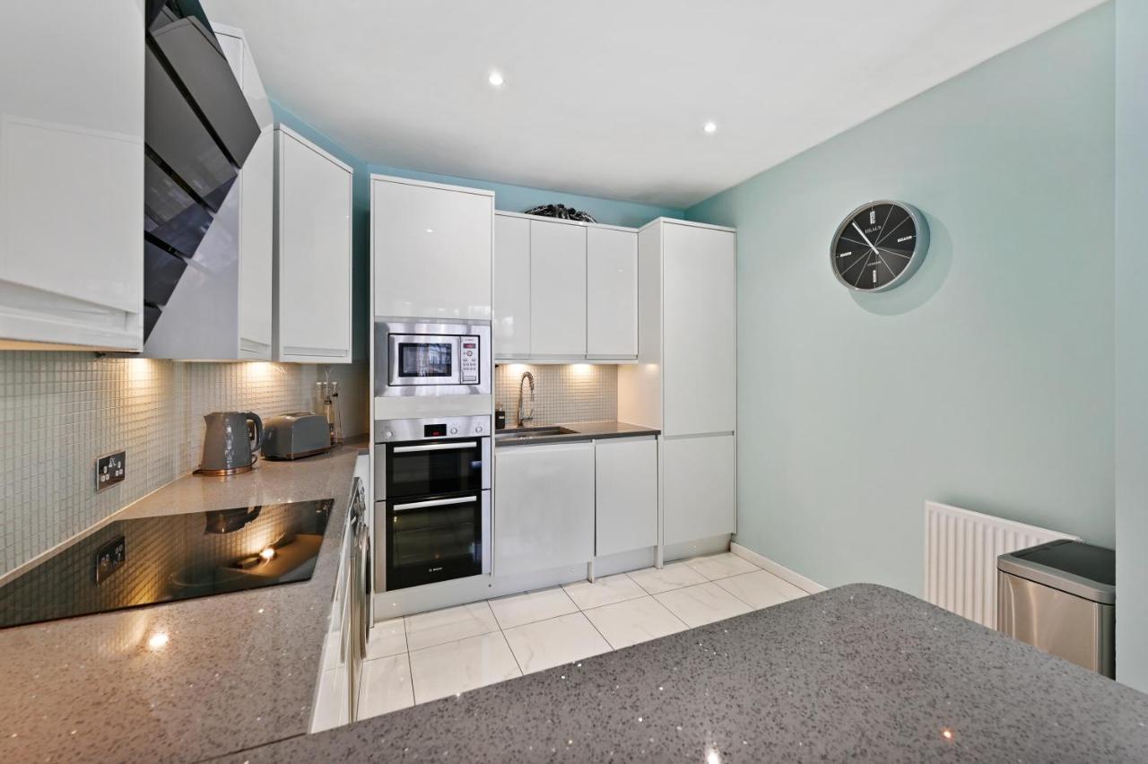 Hampstead Opulence Apartment - Luxurious Split Level Property ロンドン エクステリア 写真