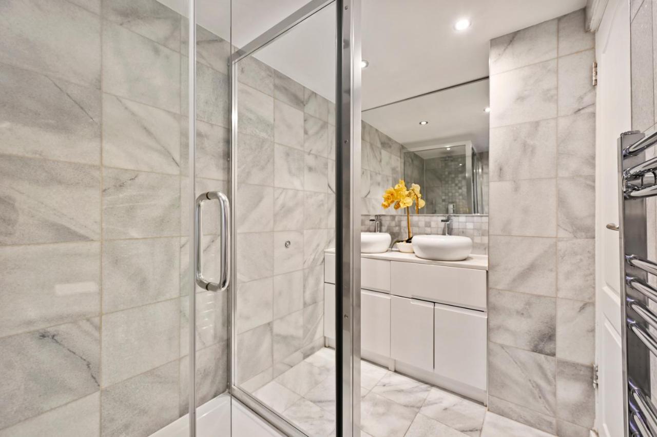 Hampstead Opulence Apartment - Luxurious Split Level Property ロンドン エクステリア 写真